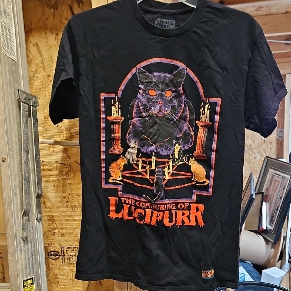 Steven Rhodes 'The Conjuring of Lucipurr' Cat Men's Black T-Shirt Size Medium